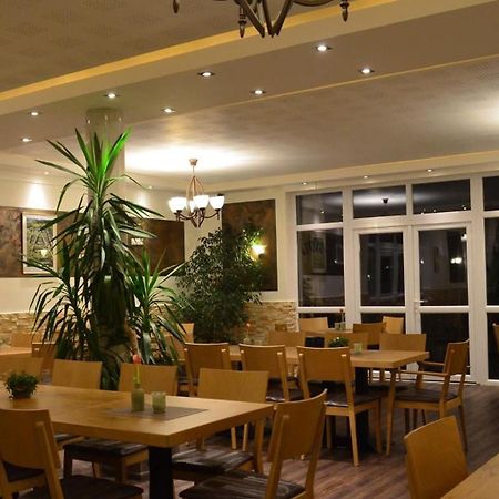איסלבורג Hotel Garni Landhaus Zur Issel מראה חיצוני תמונה