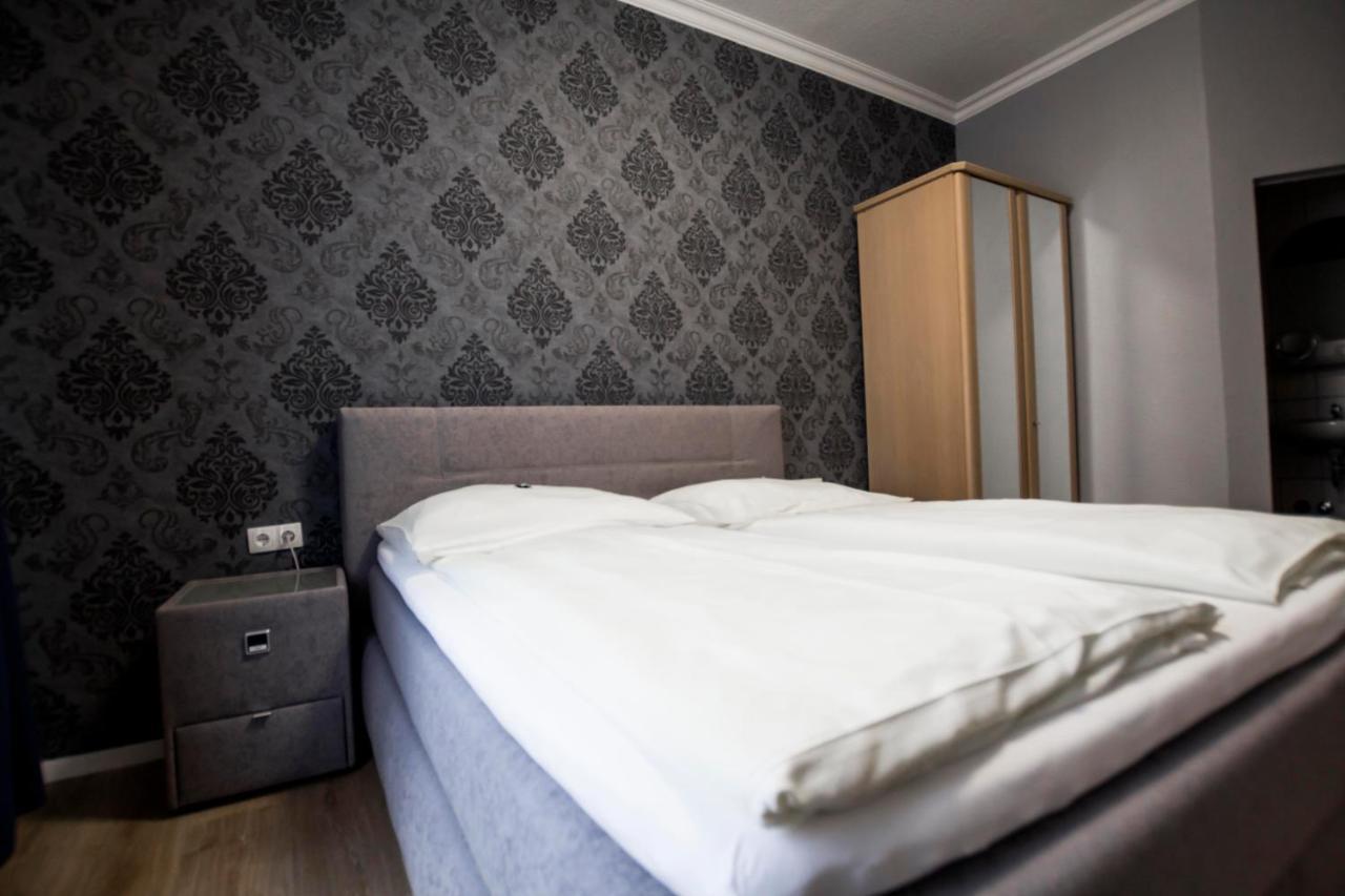 איסלבורג Hotel Garni Landhaus Zur Issel מראה חיצוני תמונה