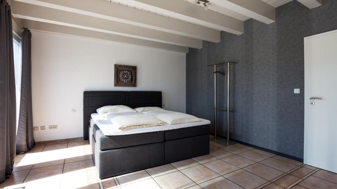 איסלבורג Hotel Garni Landhaus Zur Issel מראה חיצוני תמונה