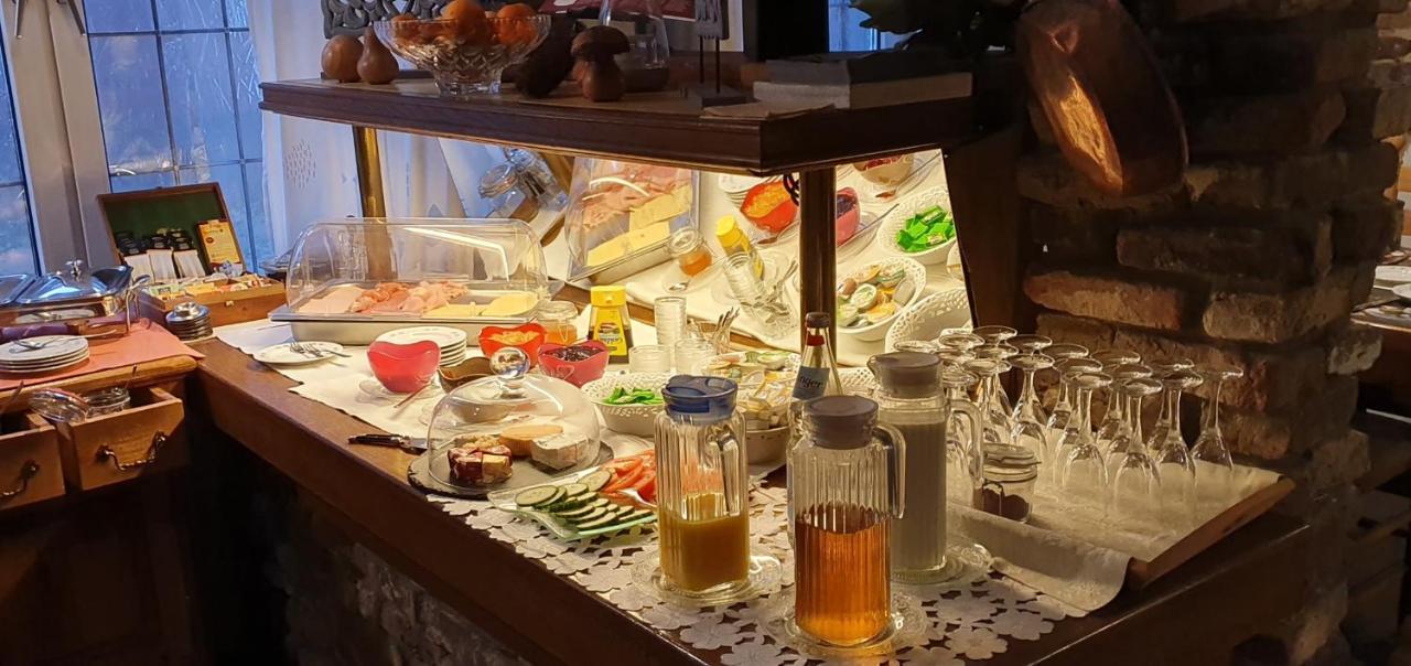איסלבורג Hotel Garni Landhaus Zur Issel מראה חיצוני תמונה